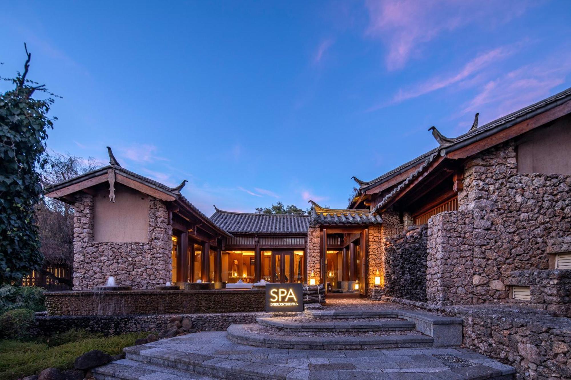 Intercontinental Lijiang Ancient Town Resort By Ihg Exterior photo
